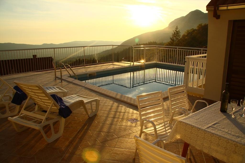 Holiday Home Urlovic Gruda Zimmer foto