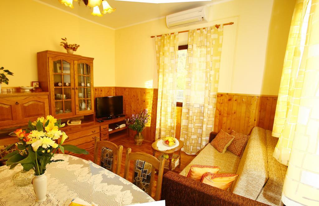Holiday Home Urlovic Gruda Zimmer foto