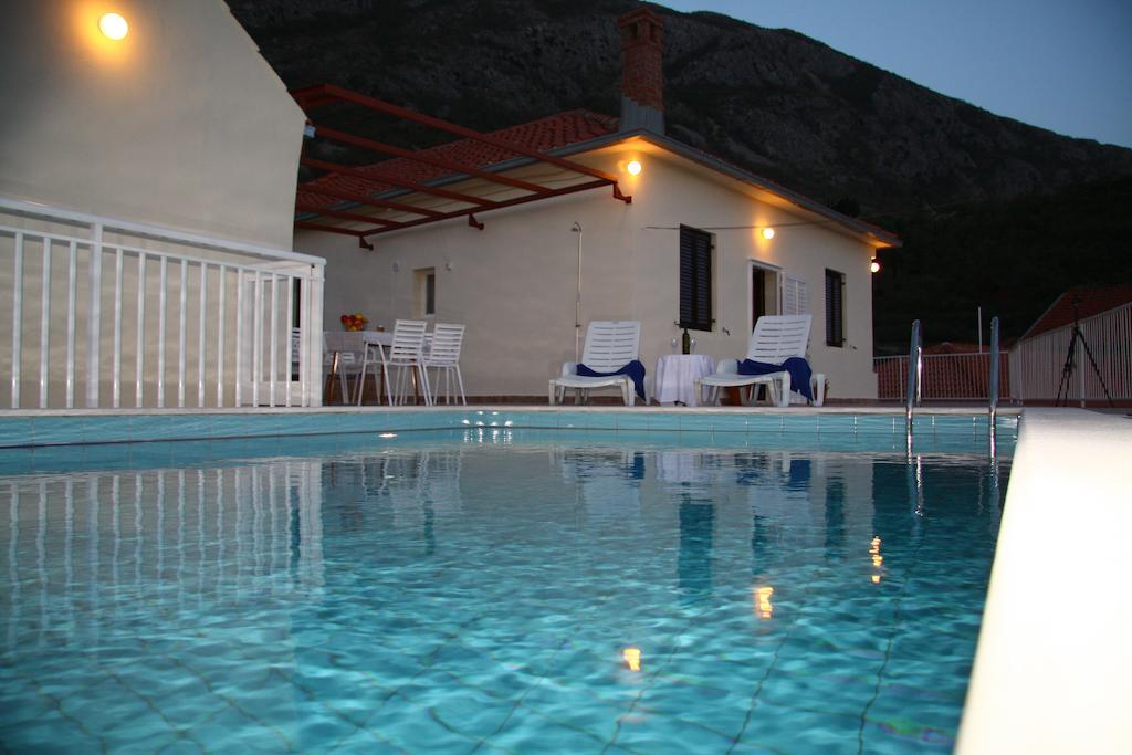 Holiday Home Urlovic Gruda Zimmer foto