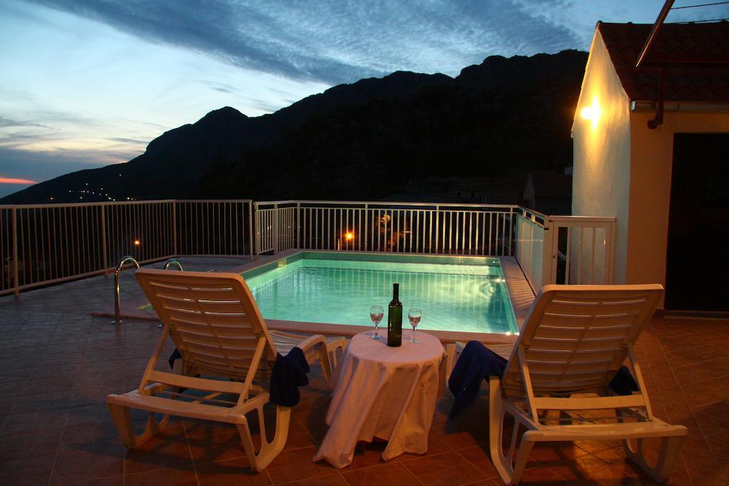 Holiday Home Urlovic Gruda Zimmer foto