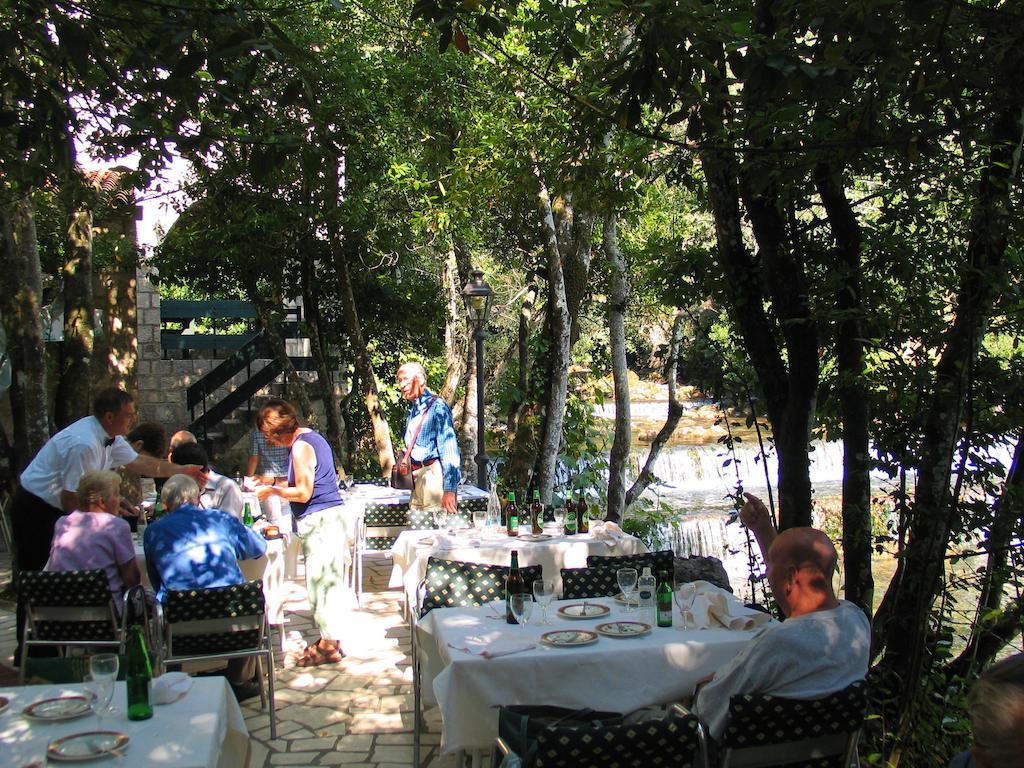 Holiday Home Urlovic Gruda Zimmer foto